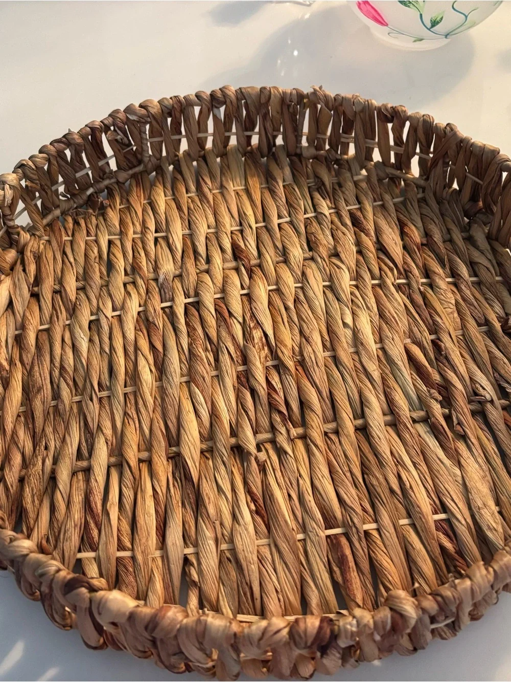 Natural Woven Seagrass Round Tray